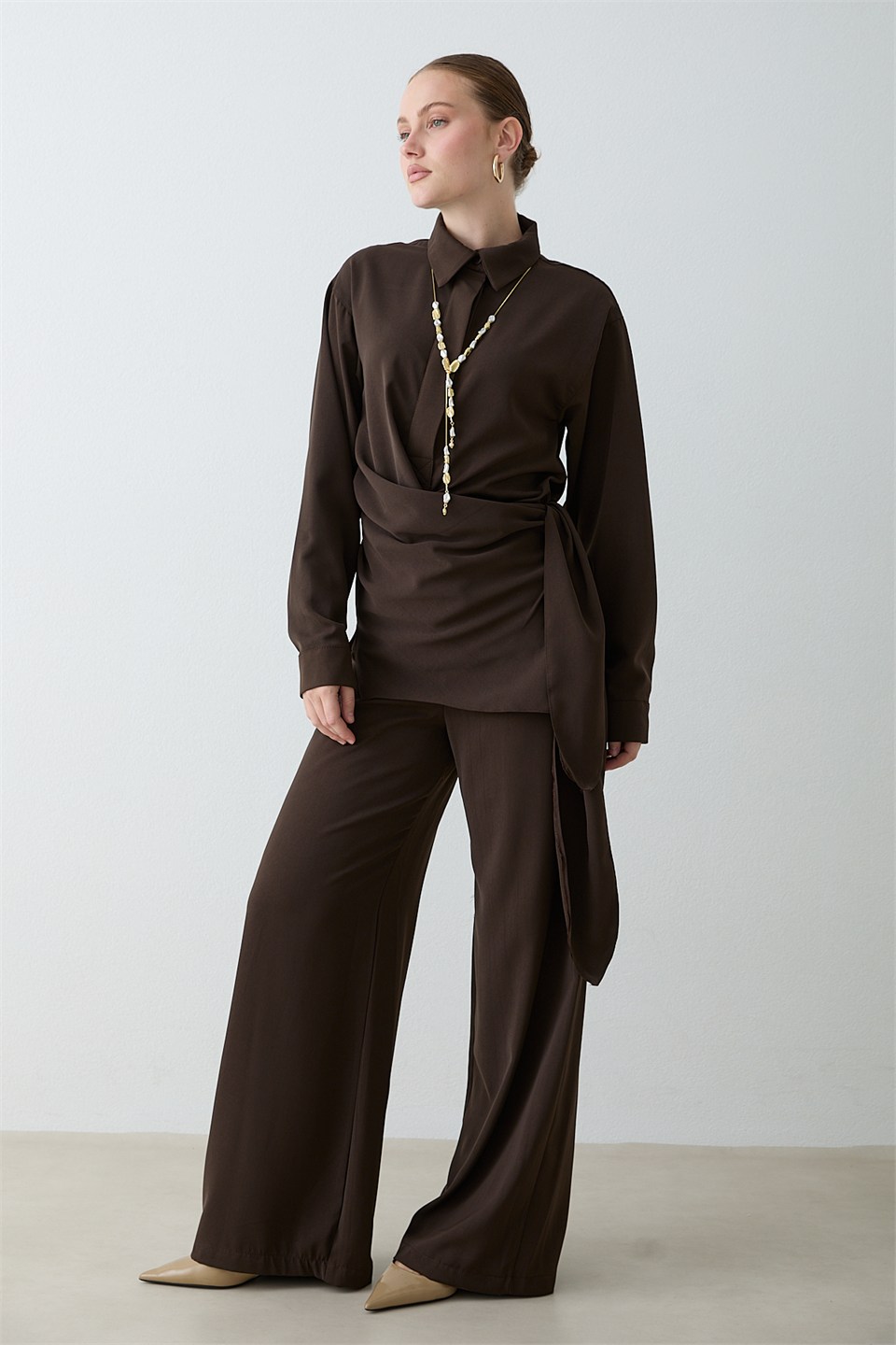 Drape Bağlamalı Pantolonlu Takım - Kahve