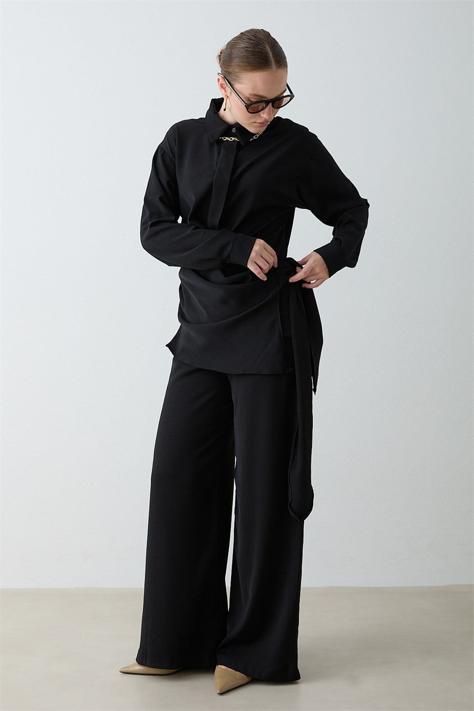 Drape Bağlamalı Pantolonlu Takım - Siyah
