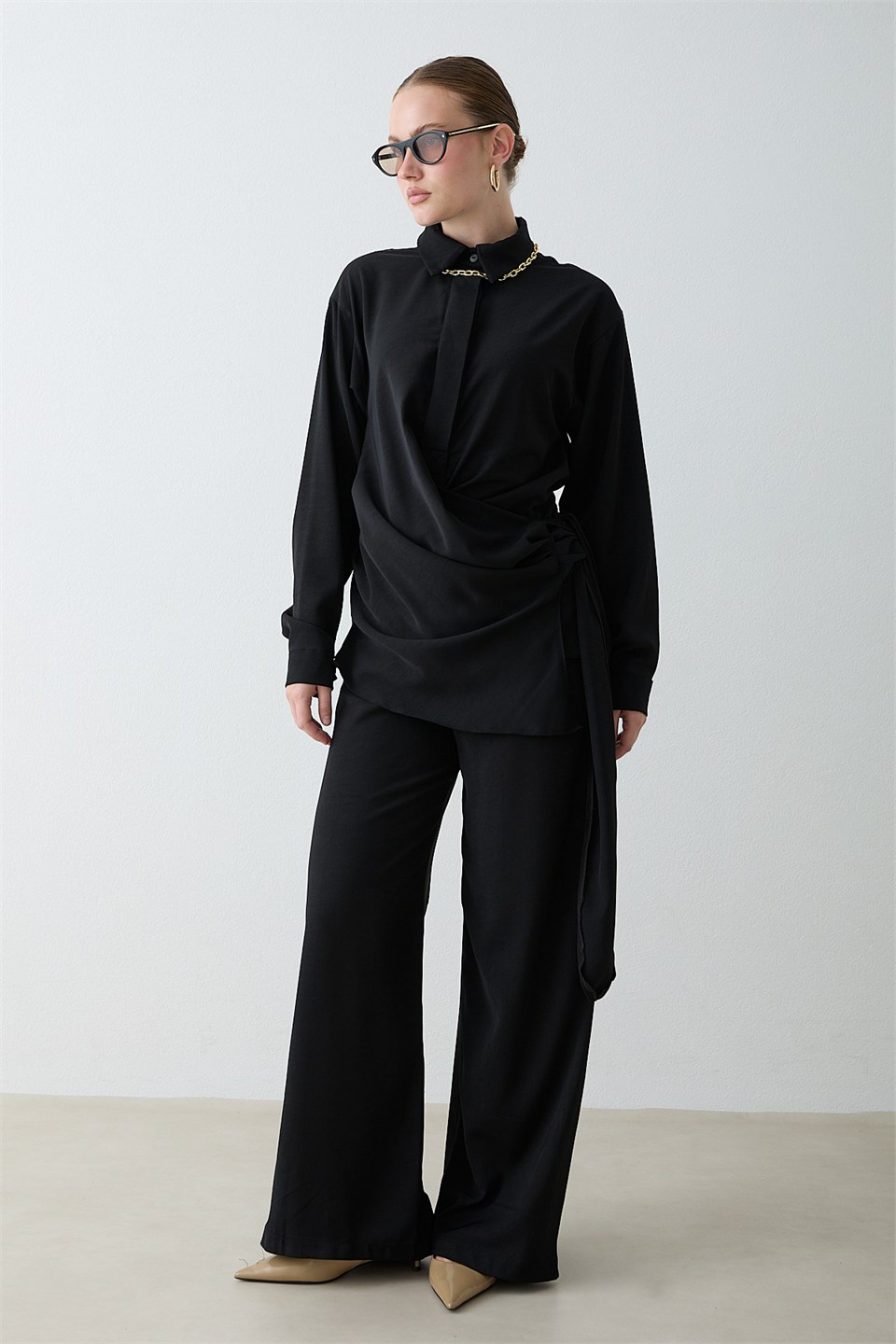 Drape Bağlamalı Pantolonlu Takım - Siyah