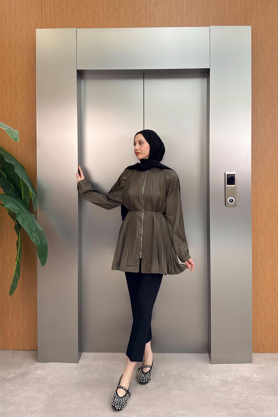 Zippered Pleated Trench Coat - Green