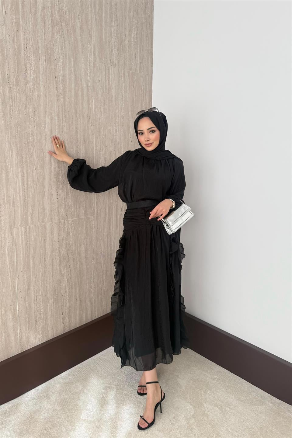 Fırfırlı Vual Etekli Takım - Siyah