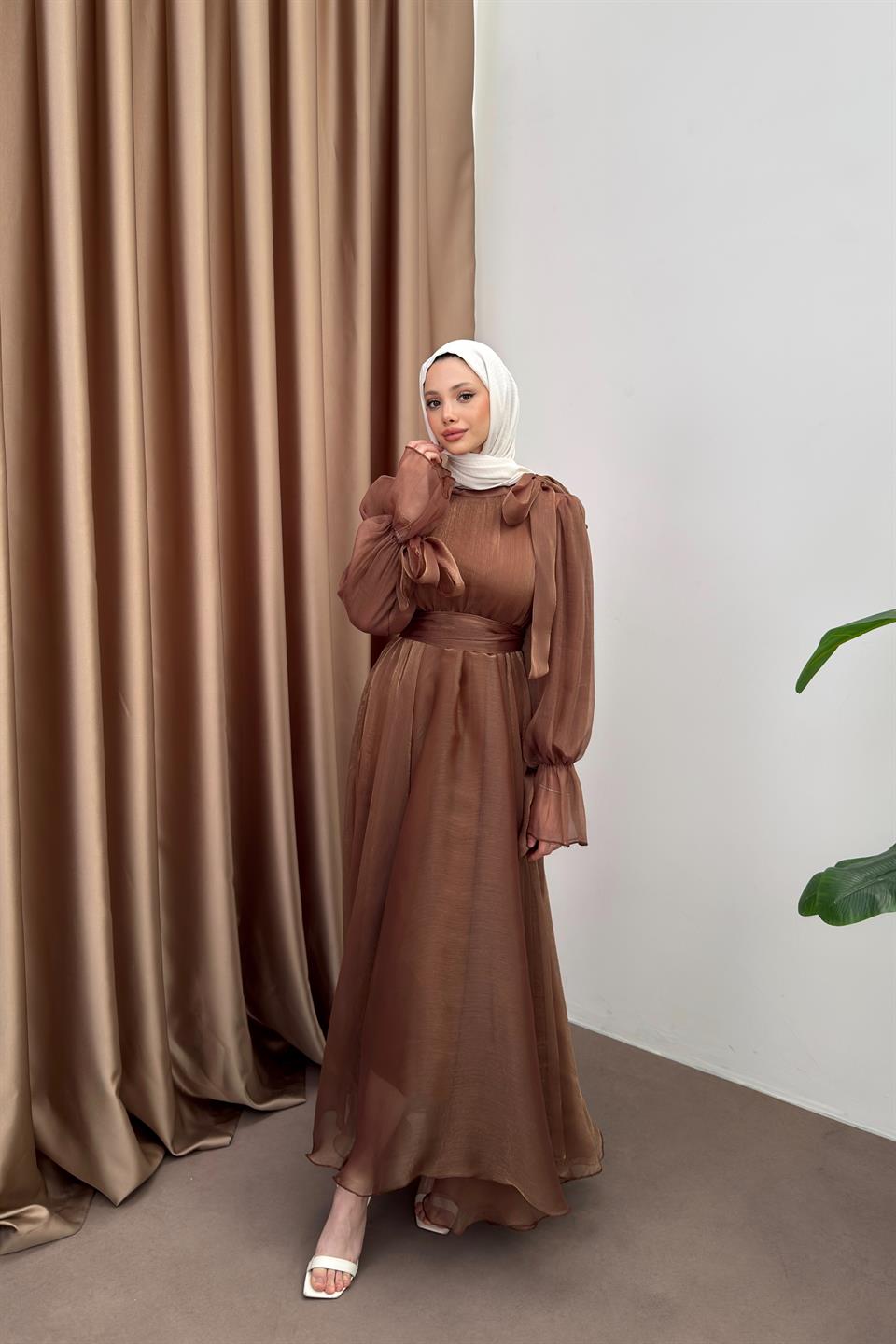 Fiyonk Bağlamalı Şifon Elbise - Kahve