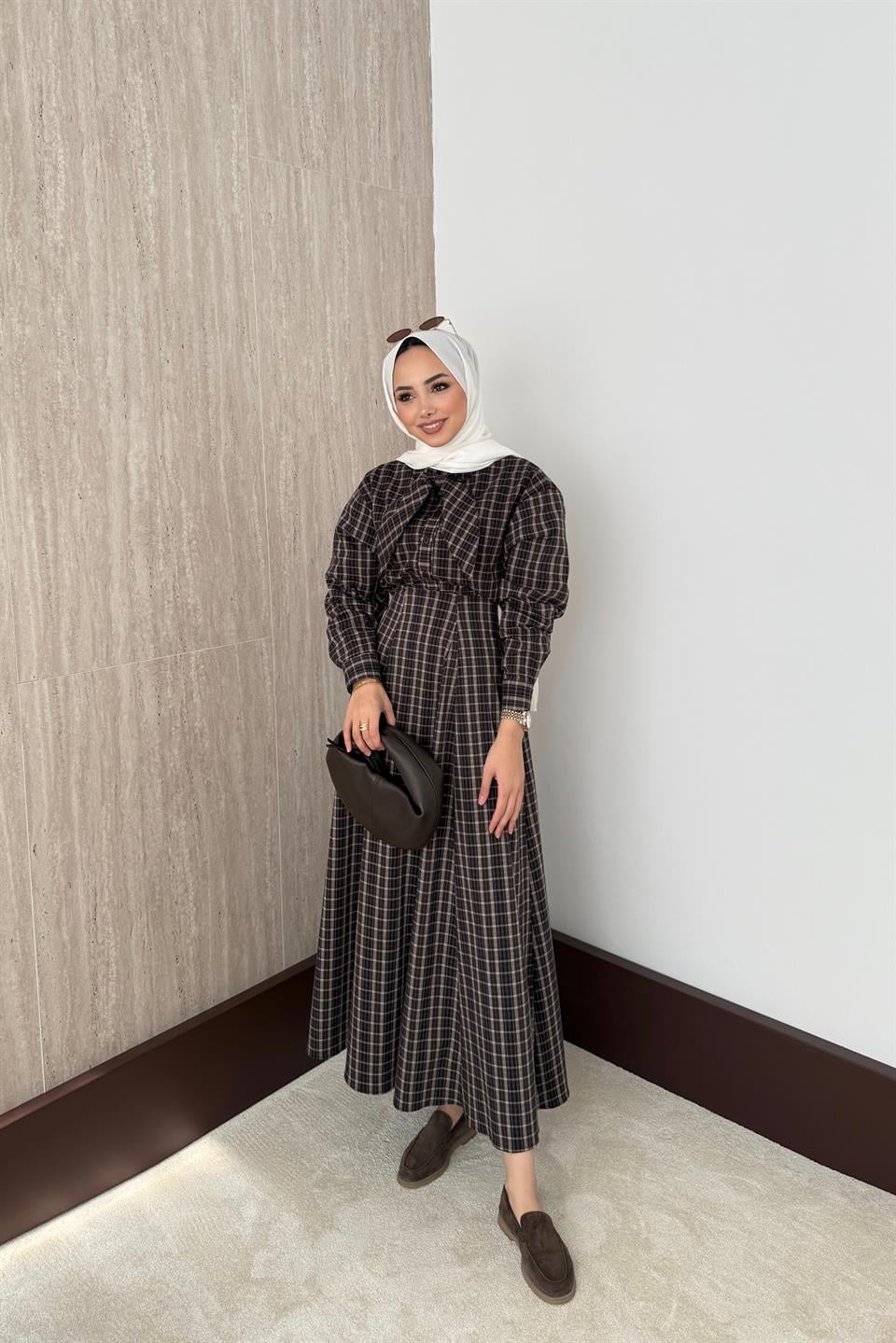 Fular Bağlamalı Ekose Etekli Takım - Kahve