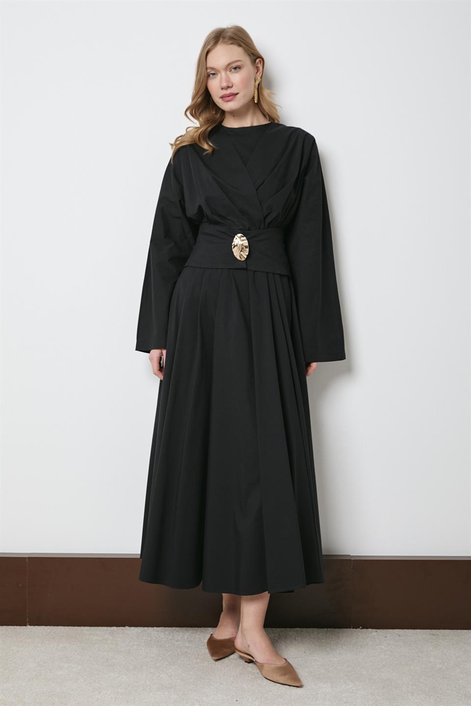 Gold Aksesuarlı Poplin Elbise - Siyah