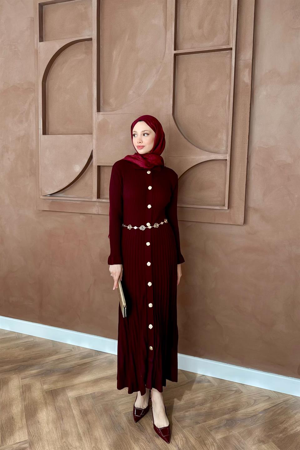 Gold Buttoned Knit Dress - Burgundy