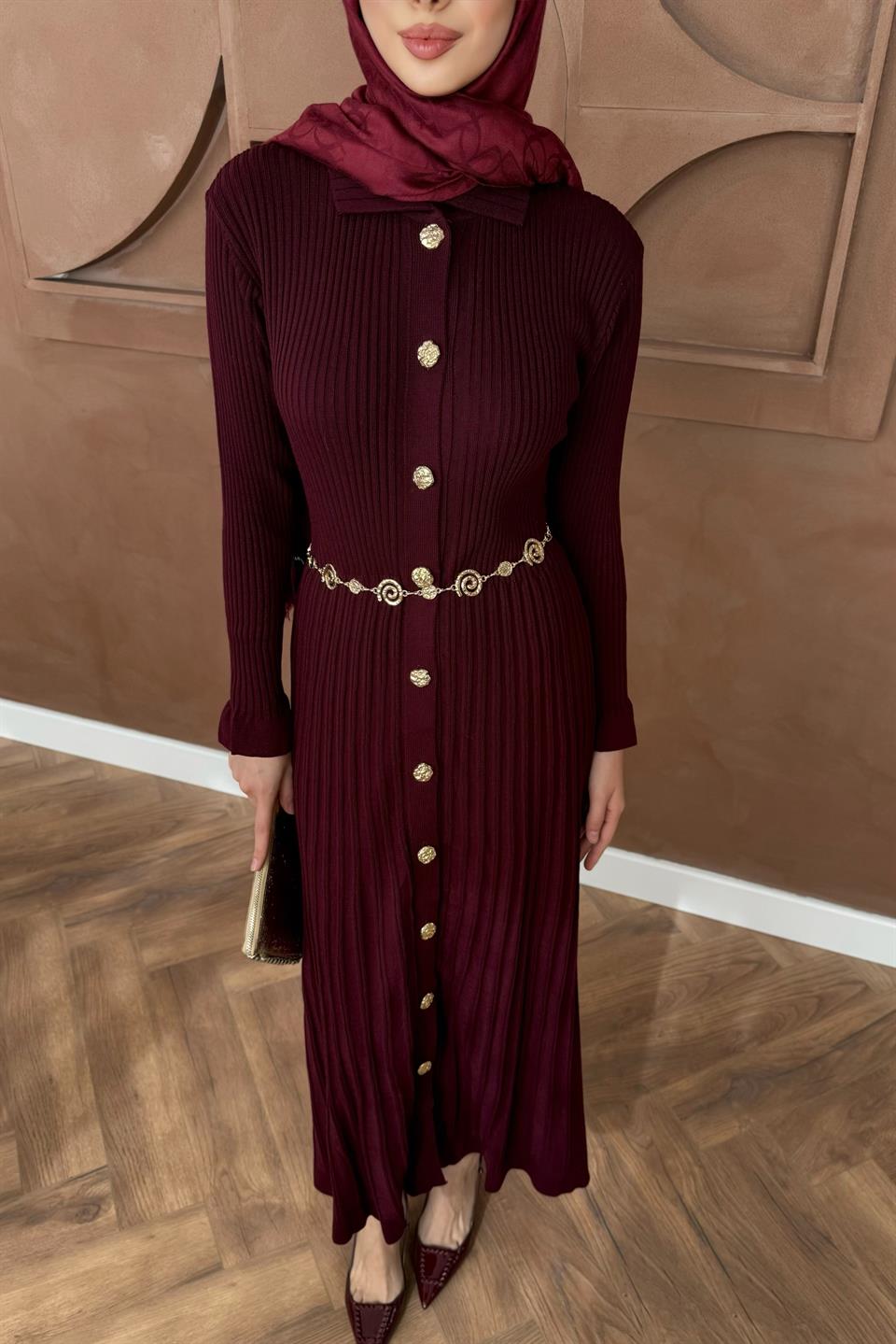 Gold Buttoned Knit Dress - Burgundy