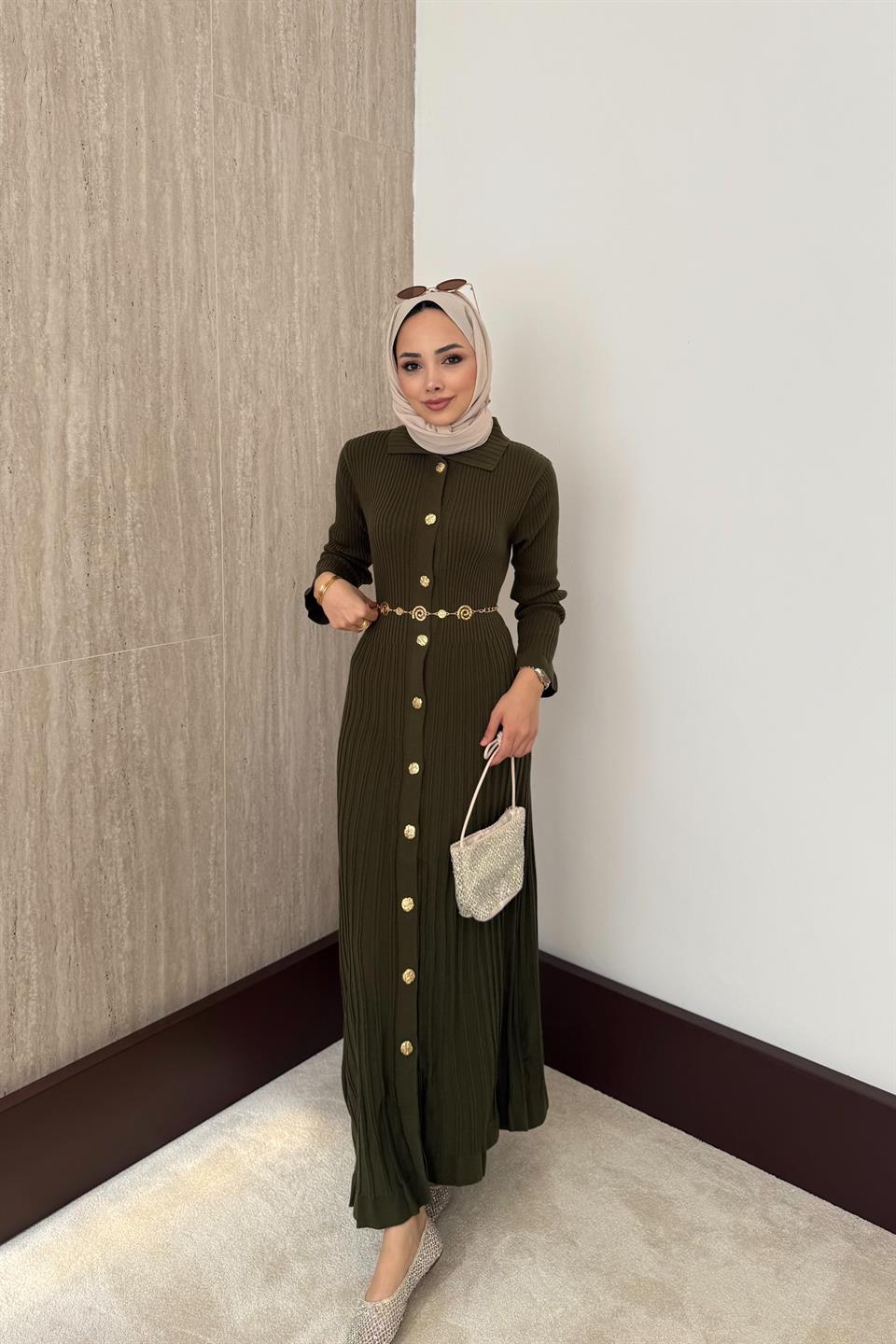 Gold Buttoned Knit Dress - Green