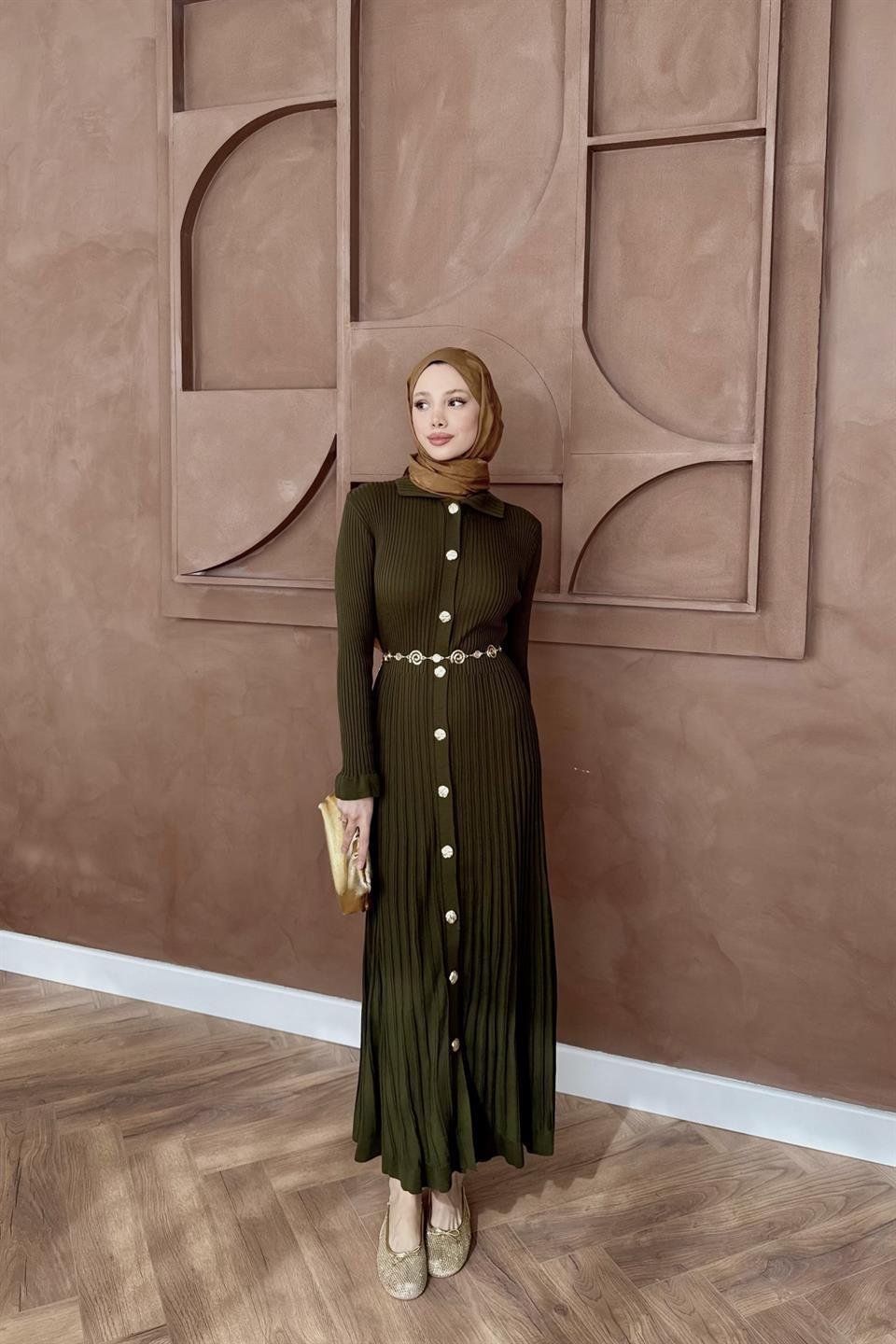 Gold Buttoned Knit Dress - Green