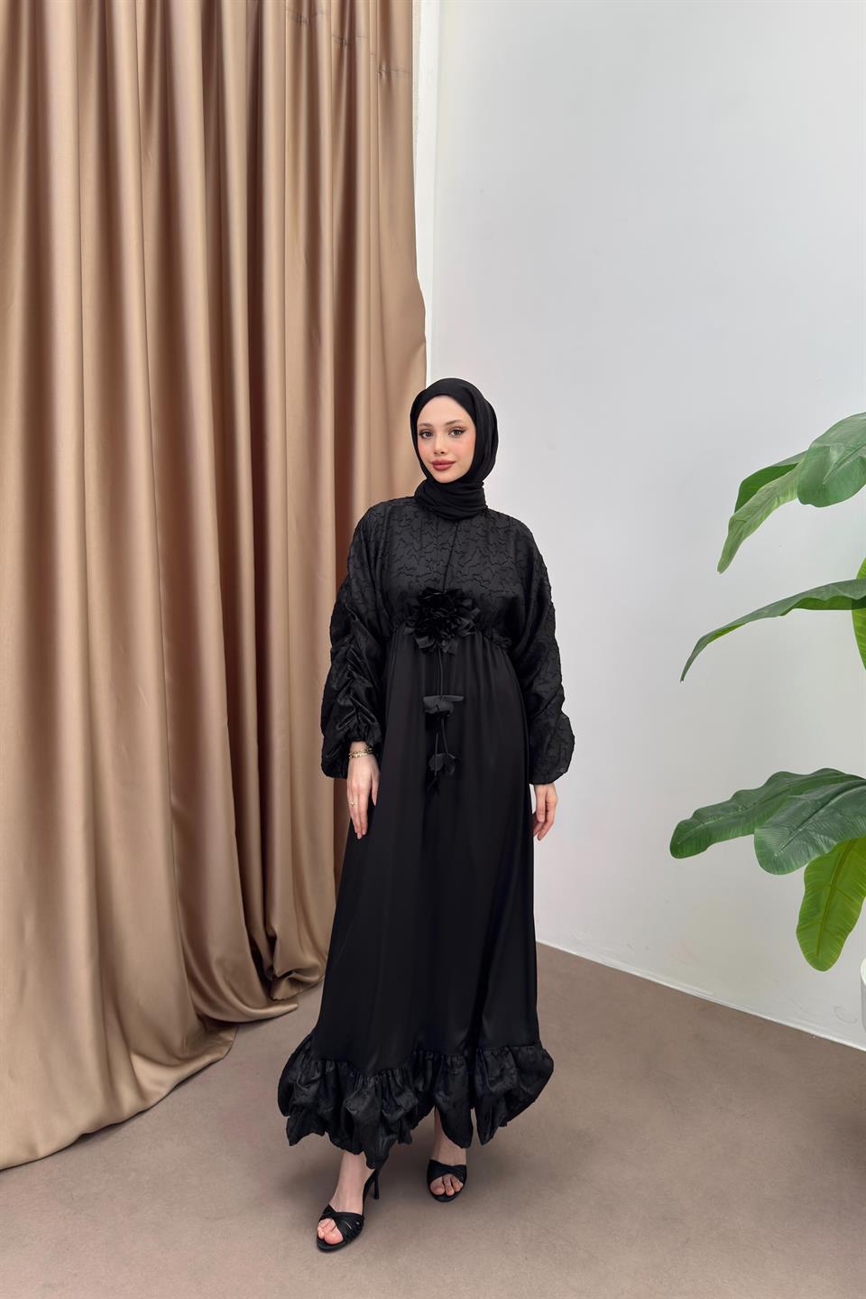 Jakarlı Saten Elbise - Siyah