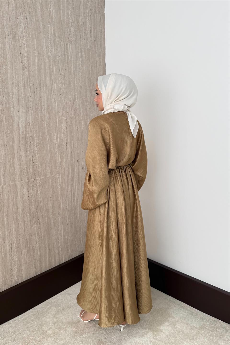 Jakarlı Saten Pantolonlu Takım - Gold