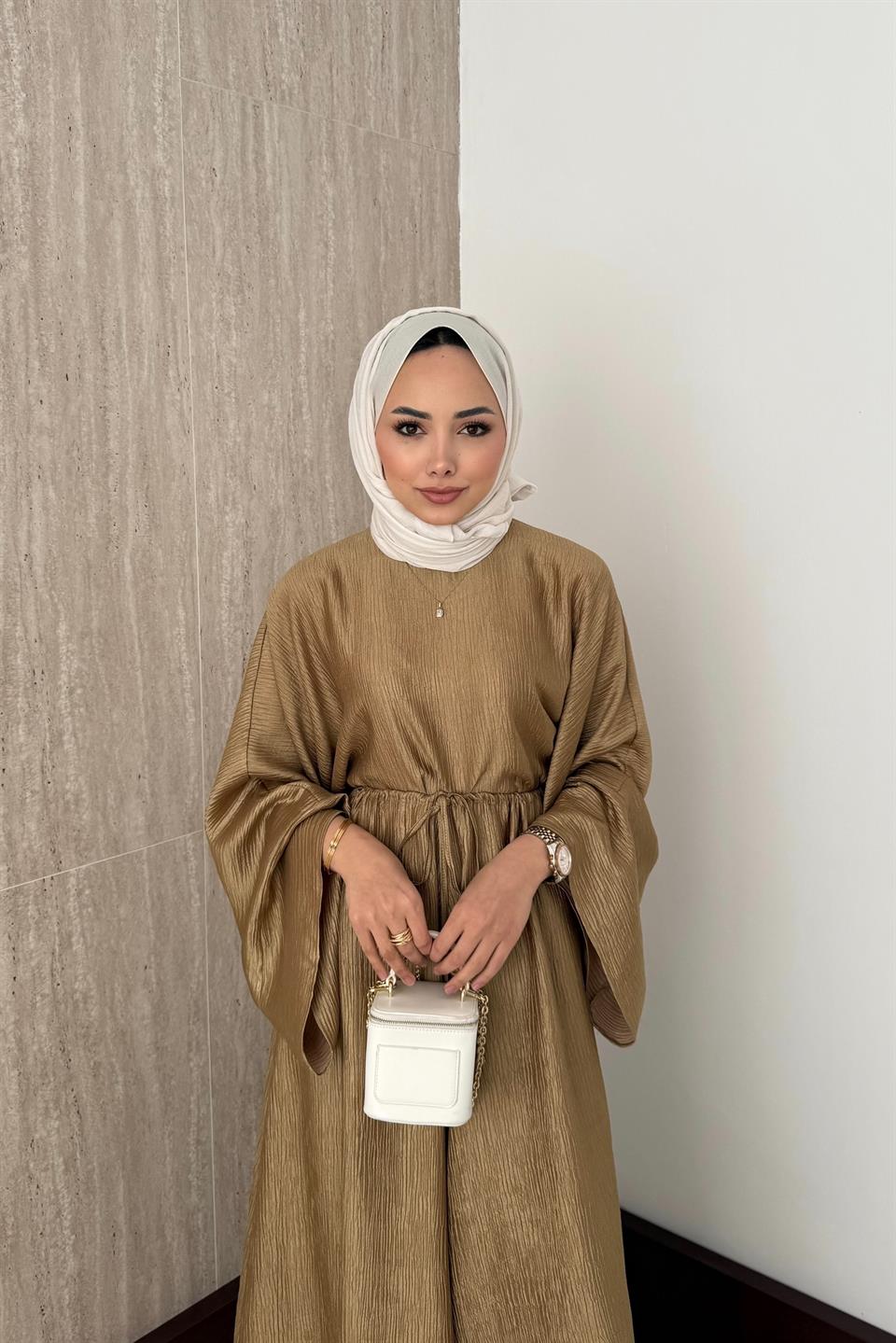 Jakarlı Saten Pantolonlu Takım - Gold