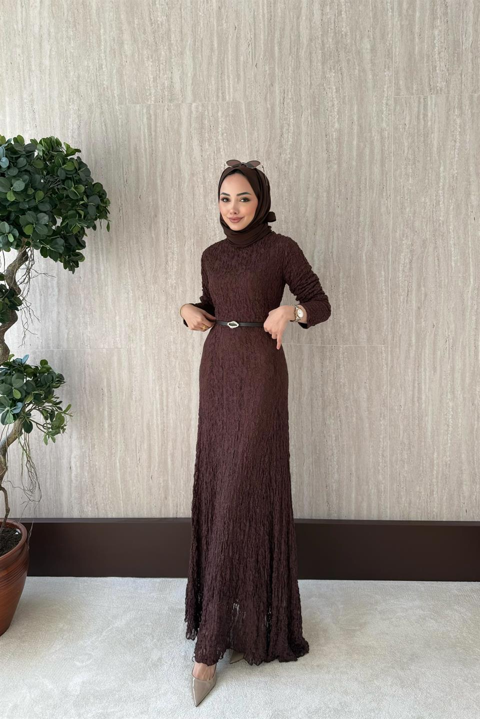 Kemerli Dantel Elbise - Kahve