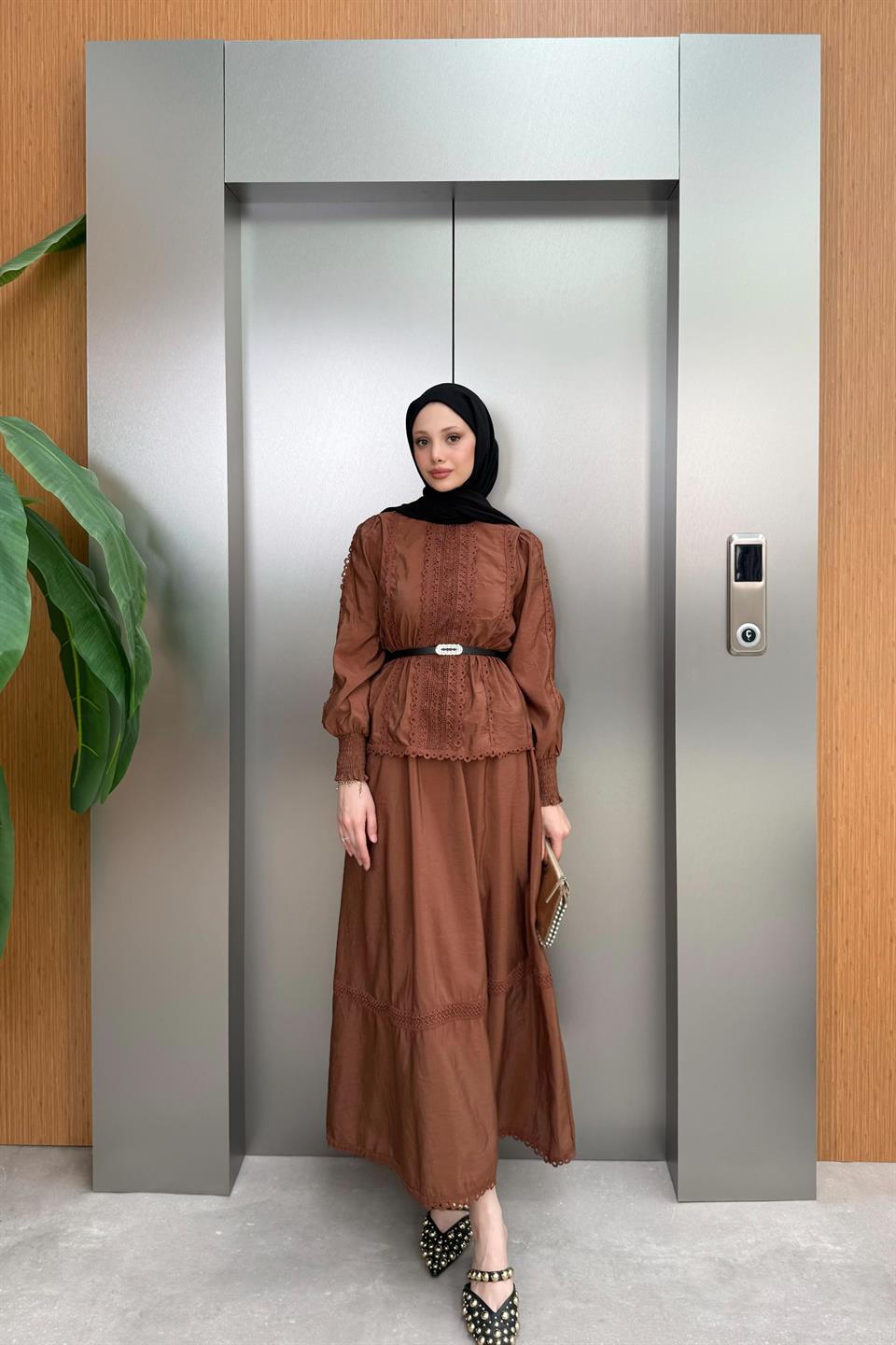 Belted Lace Skirt Suit - Brown