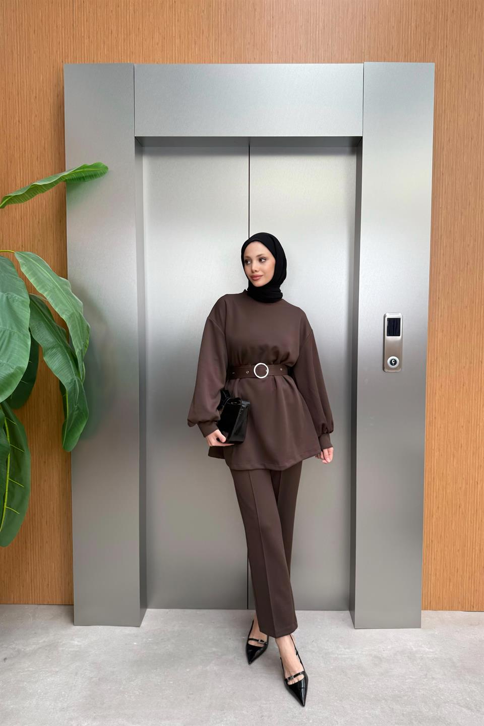 Kemerli Scuba Pantolonlu Takım - Kahve