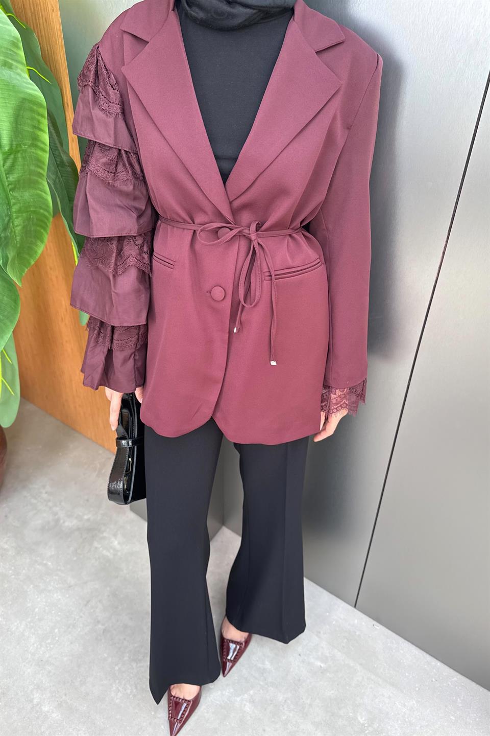 Premium Jacket with Laced Sleeves - Burgundy