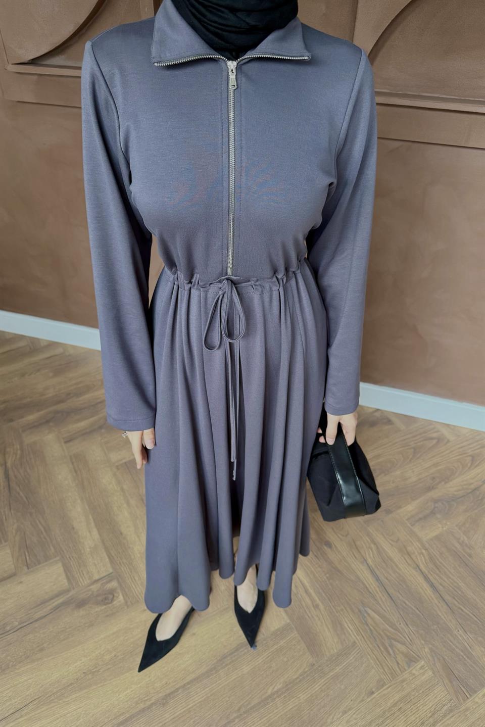 Scuba Dress with Bridge Belt - Gray