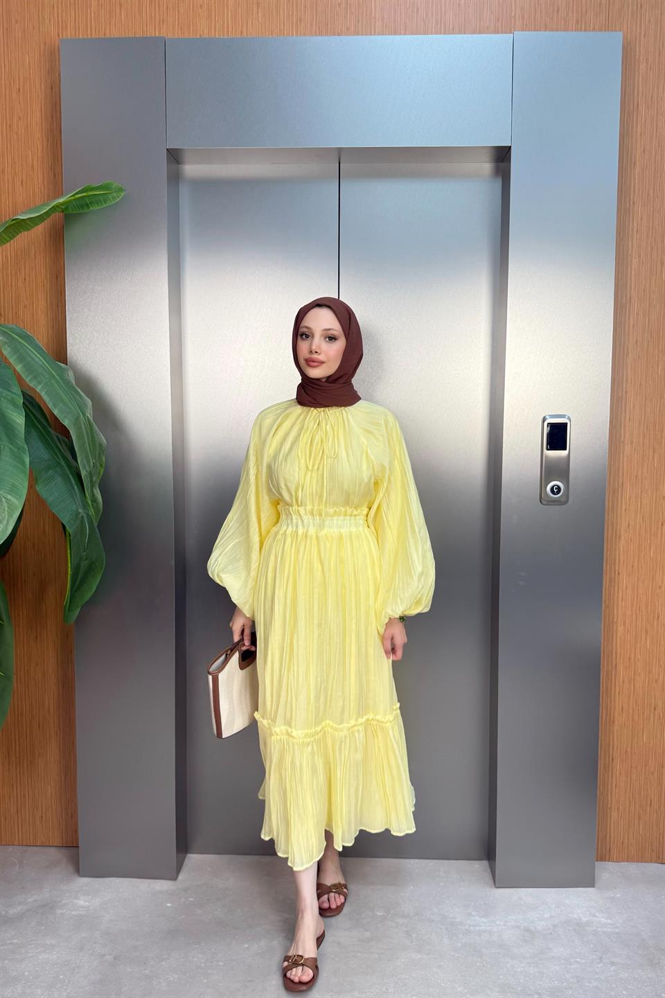 Knitted Skirt Suit - Yellow