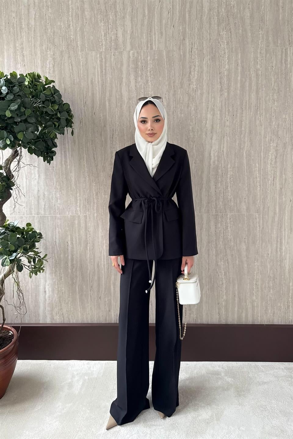 Kruvaze Yaka Blazer Ceketli Takım - Siyah