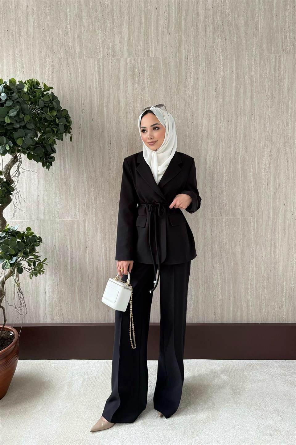 Kruvaze Yaka Blazer Ceketli Takım - Siyah