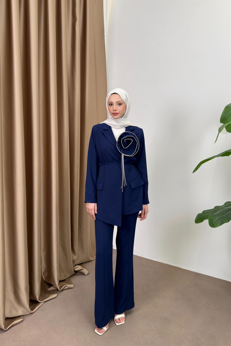 Double Breasted Floral Accessory Suit - Blue