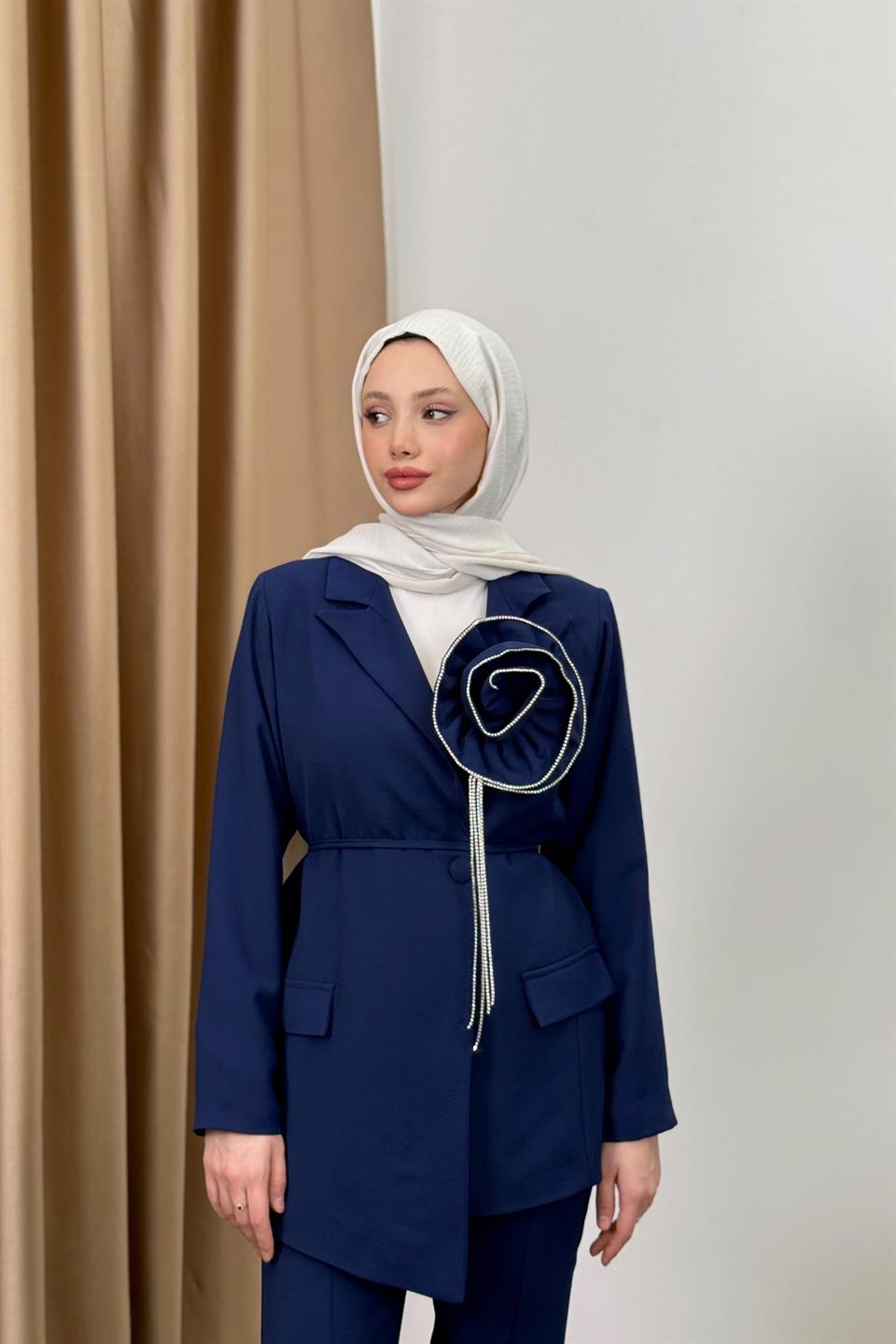 Double Breasted Floral Accessory Suit - Blue