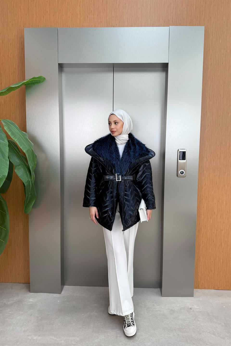 Fur Collar Coat - Navy blue 