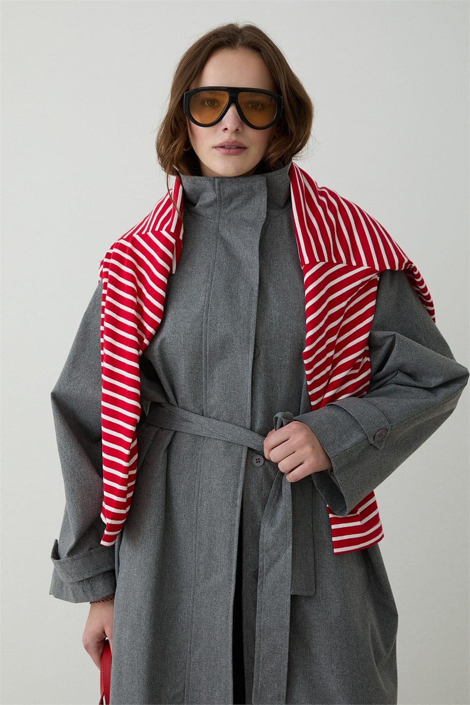 Kuşaklı Oversize Trençkot - Gri
