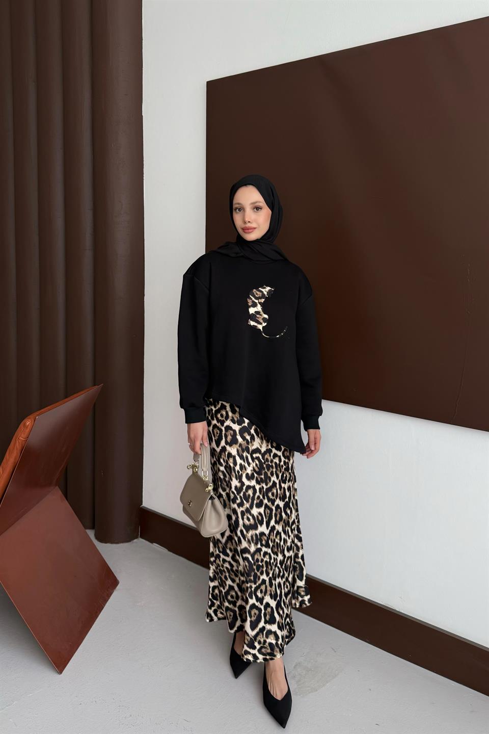 Leopar Desenli Etekli Takım - Siyah