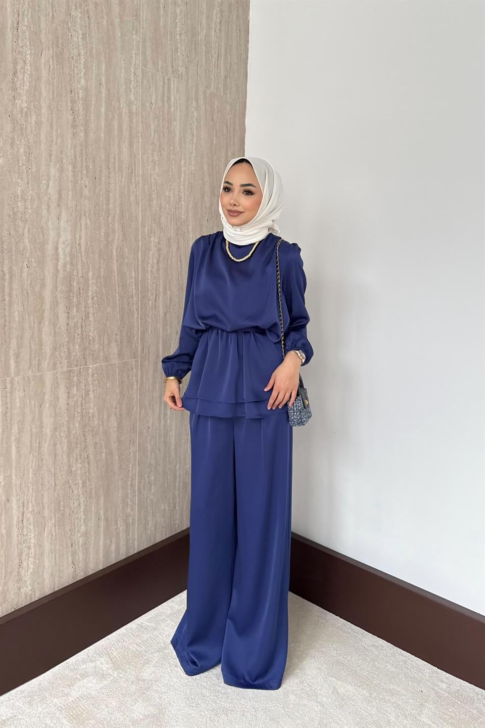 Liya Saten Pantolonlu Takım - Saks