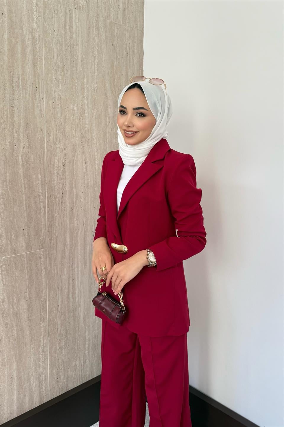Mior Gold Aksesuarlı Pantolonlu Takım - Bordo
