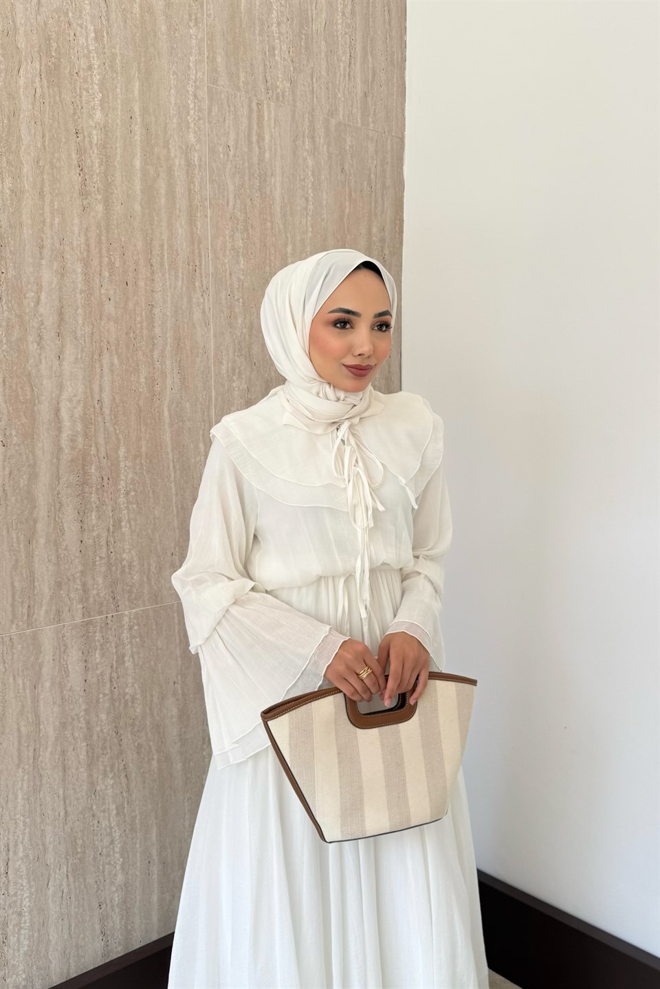 More Fırfırlı Elbise - Beyaz