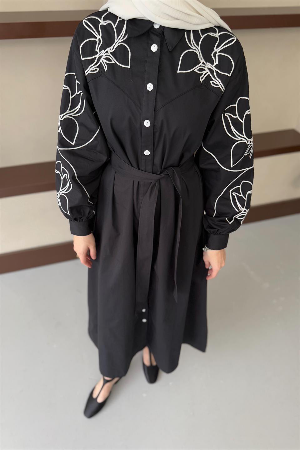 Nakış İşlemeli Gabardin Elbise - Siyah