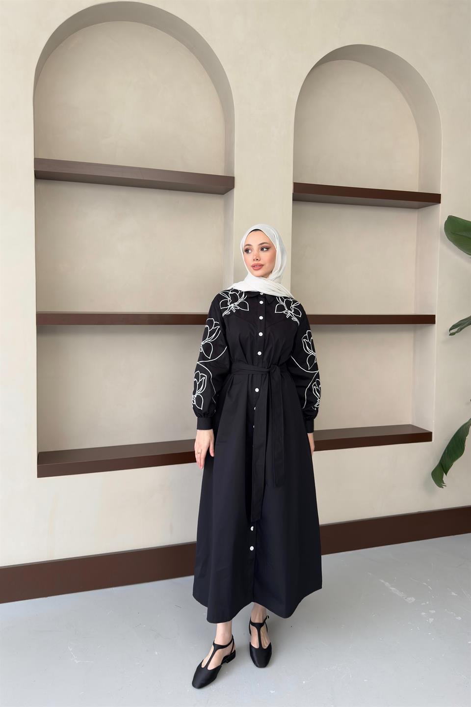 Nakış İşlemeli Gabardin Elbise - Siyah