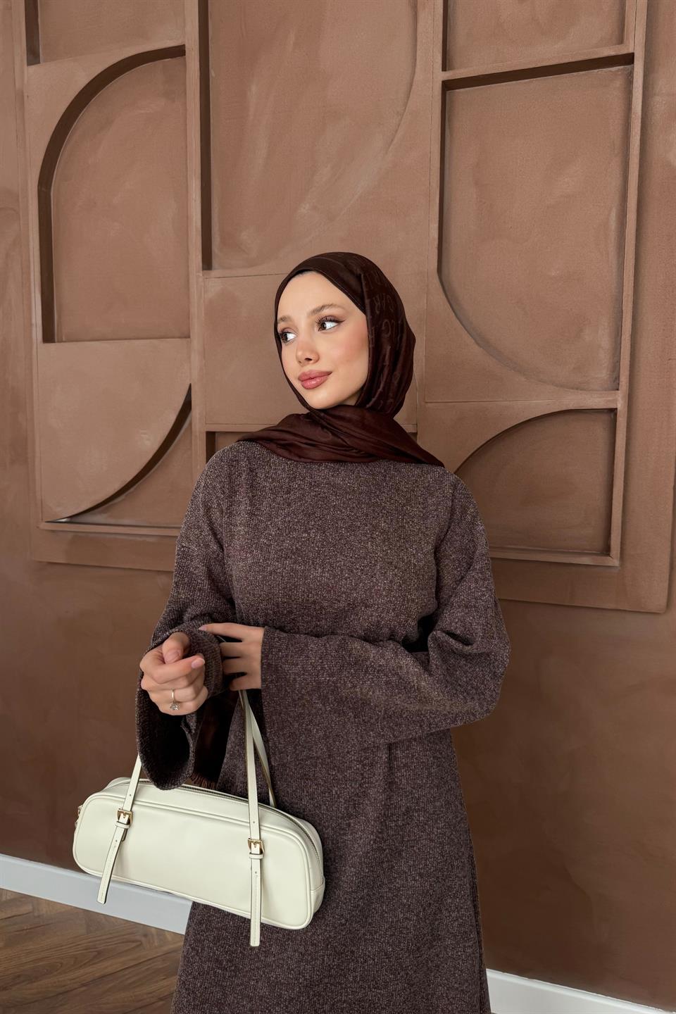 Knitted Sweater Dress - Brown