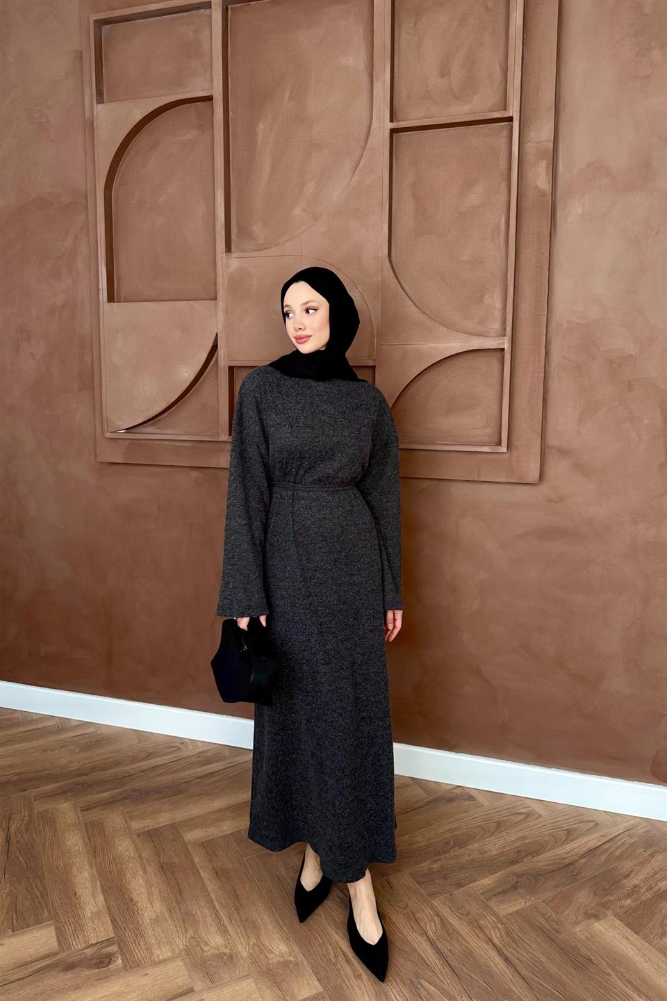 Knitted Sweater Dress - Black