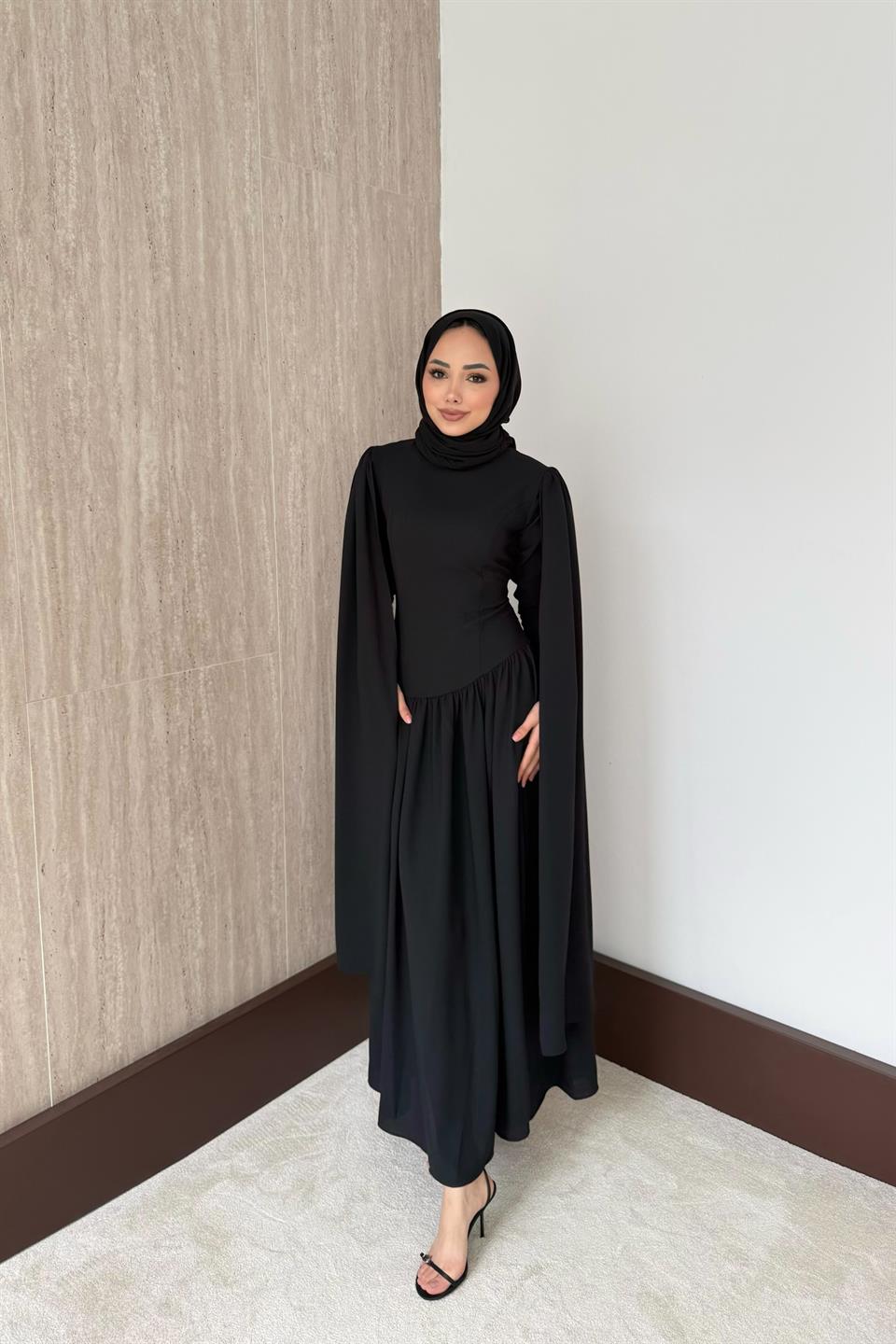 Pelerinli Elbise - Siyah