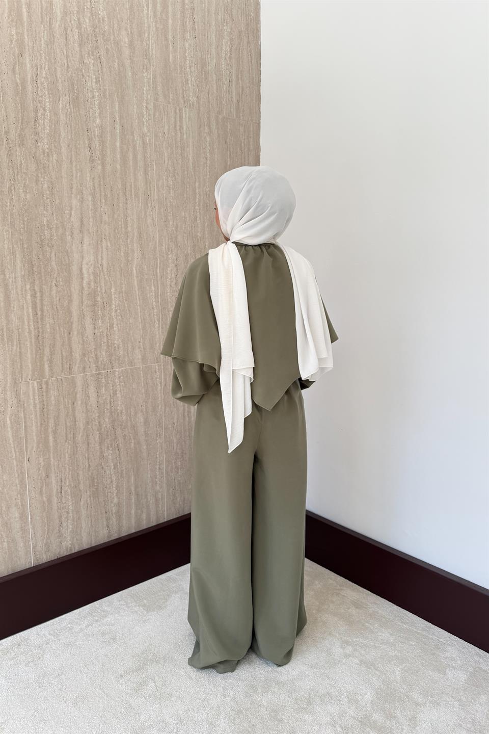 Pelerinli Modal Pantolonlu Takım - Haki