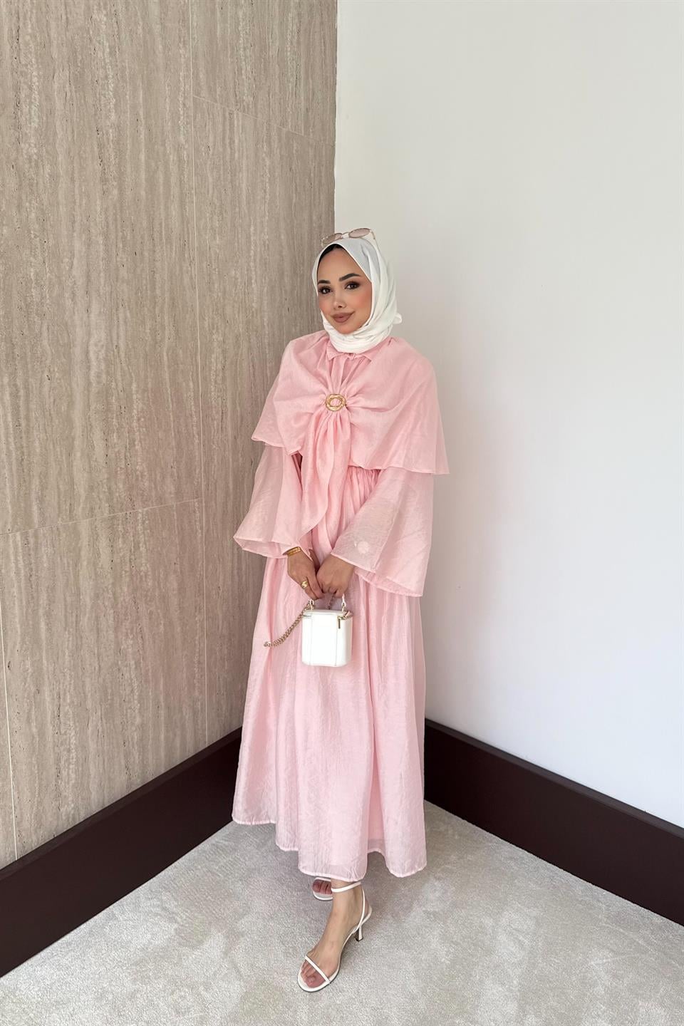 Pelerinli Vual Etekli Takım - Pembe