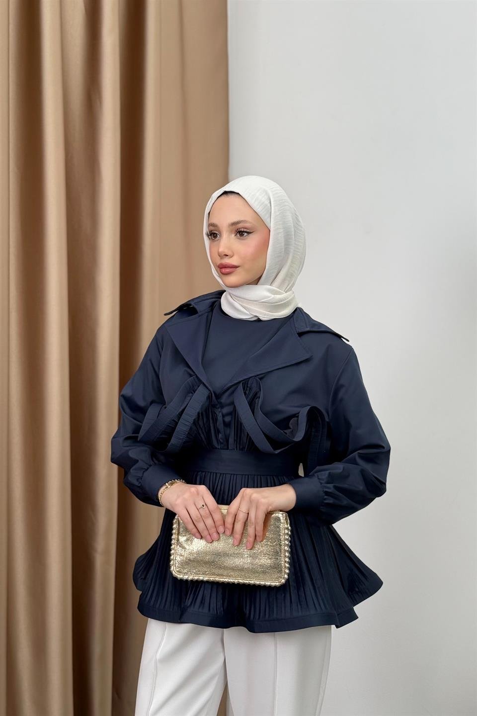 Pleated Grain Premium Jacket - Navy Blue