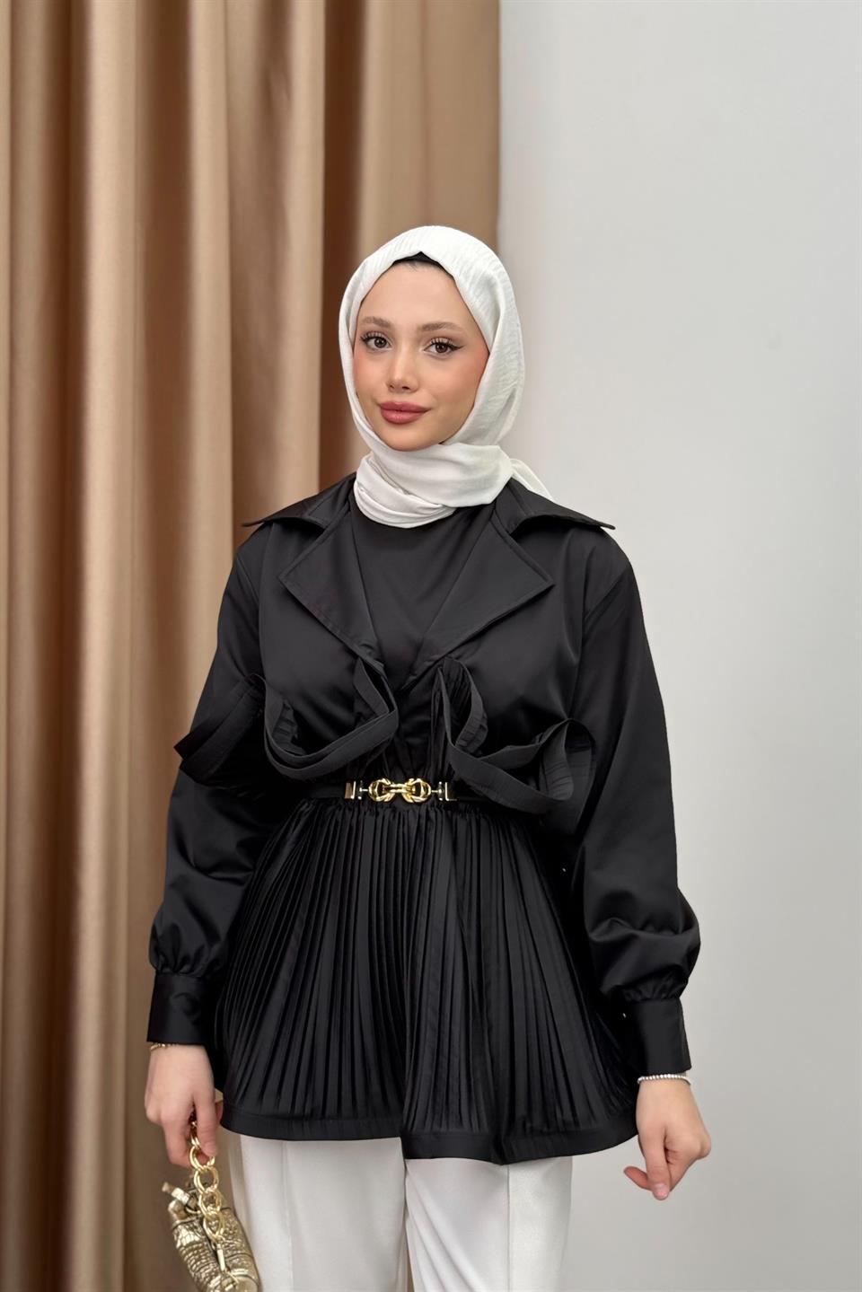 Pleated Grain Premium Jacket - Black