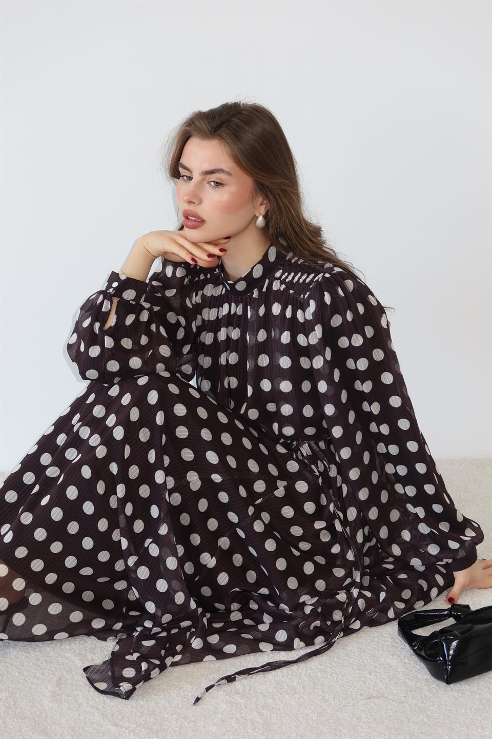 Puantiye Desenli Şifon Elbise - Siyah