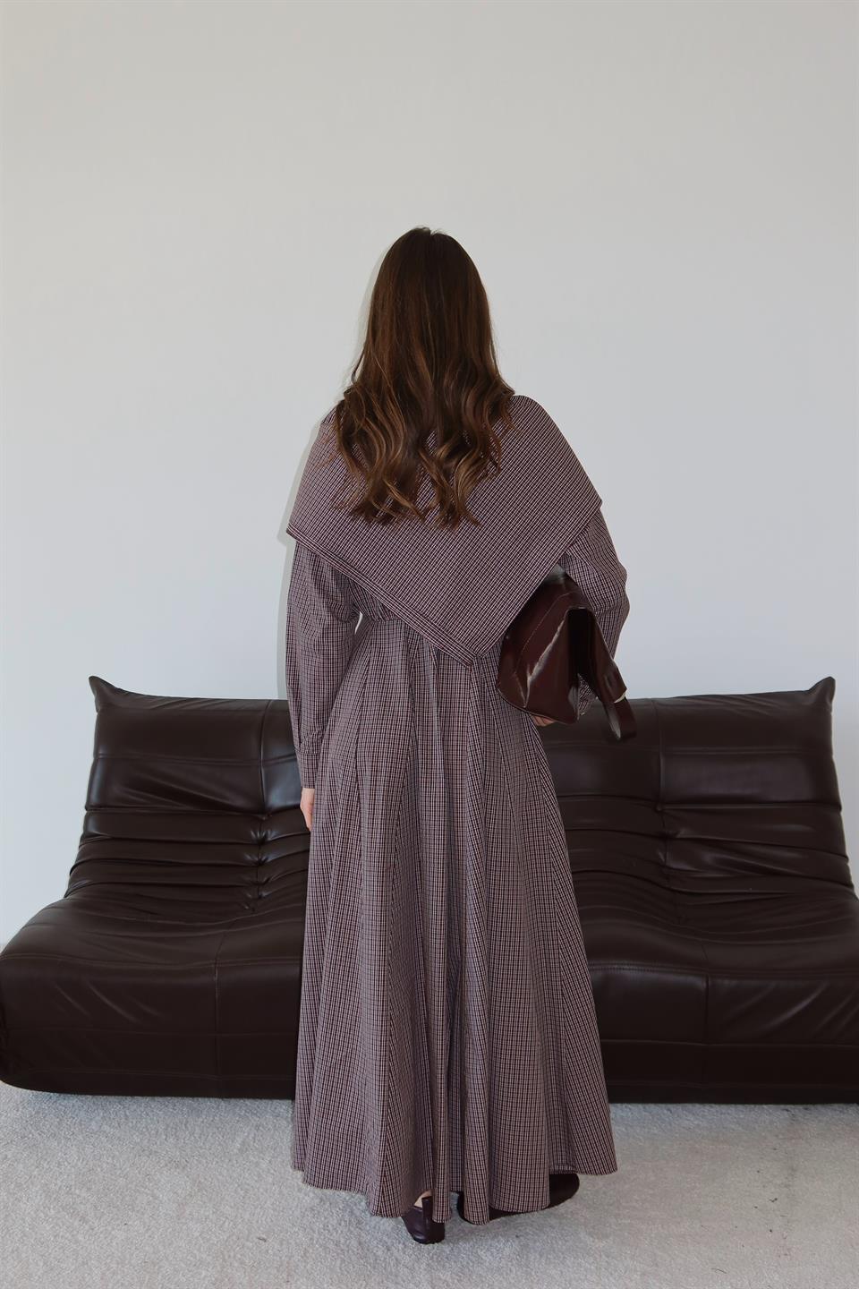 Şal Aksesuarlı Gömlek Elbise - Kahve