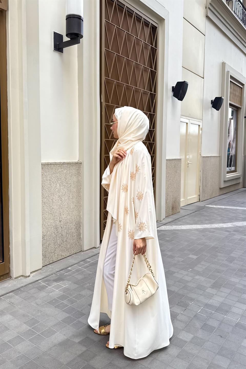 Şal Aksesuarlı Nakış Boncuklu Abaya - Krem