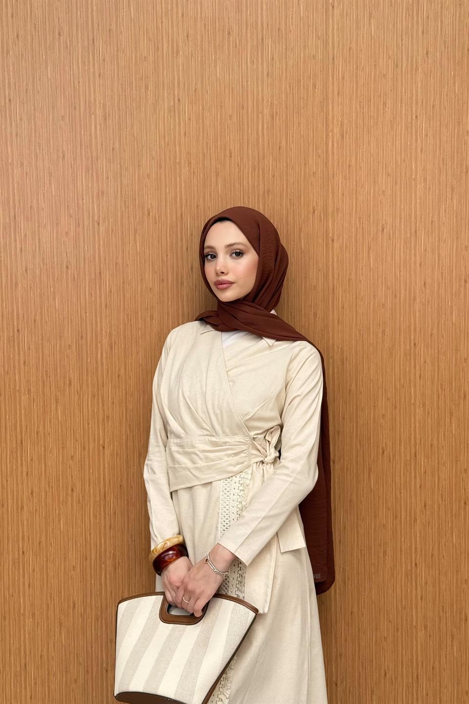 V Yaka Bağlamalı Keten Elbise - Bej