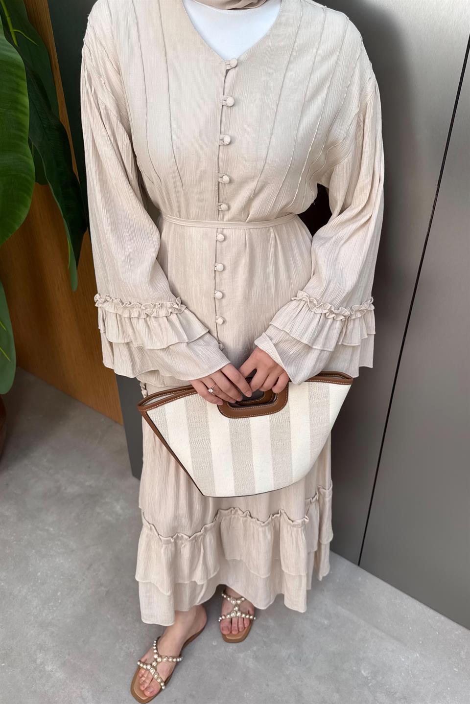 V-Neck Buttoned Dress - Beige