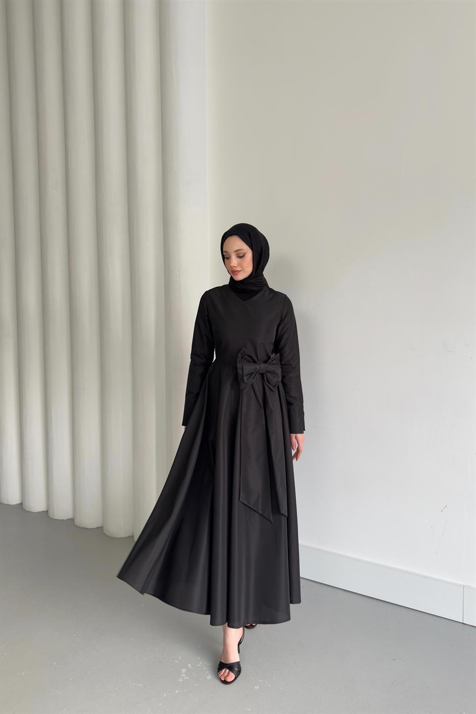 V Yaka Tafta Elbise - Siyah