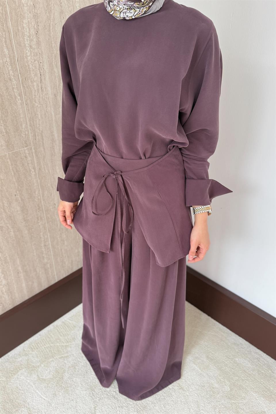 Vera Kemerli Pantolonlu Takım - Mürdüm