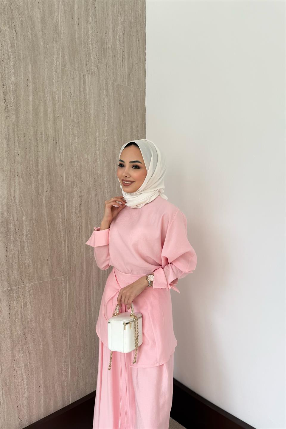 Vera Kemerli Pantolonlu Takım - Pembe