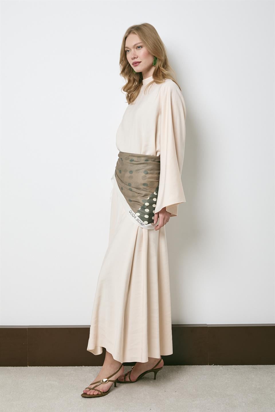 Volan Kol Stella Etekli Takım - Bej