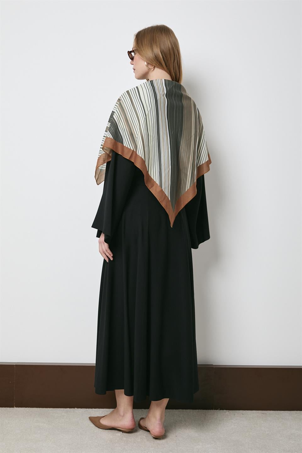 Volan Kol Stella Etekli Takım - Siyah